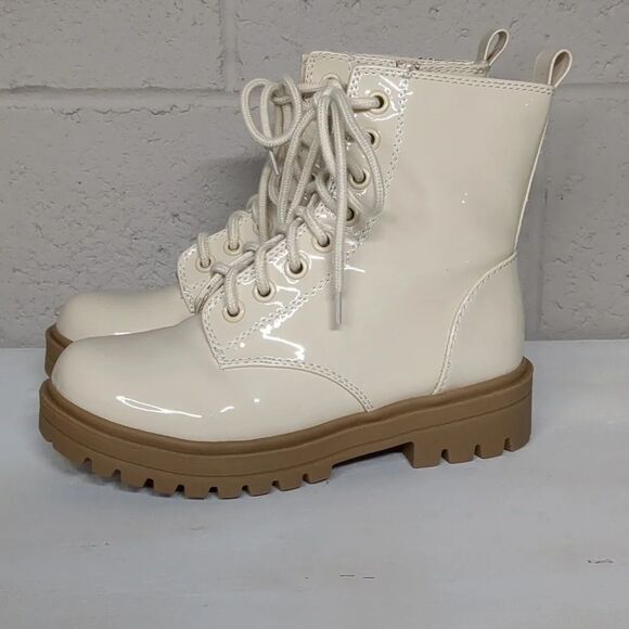 Ivory Women's Patent Leather Combat Boots 7.5 - Picture 6 of 7